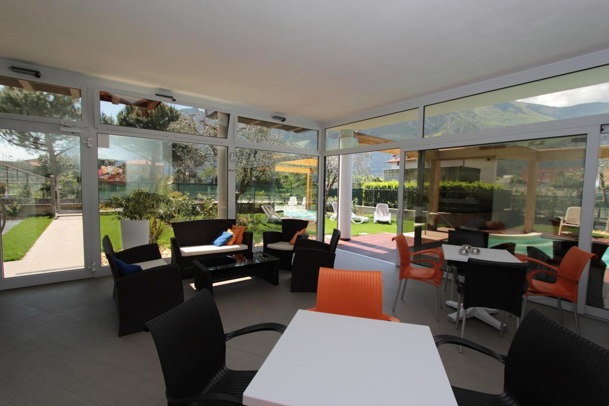 Residence Rivachiara Bagian luar foto