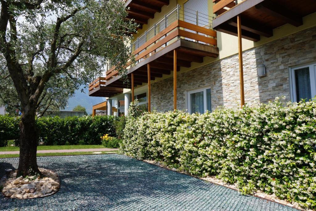 Residence Rivachiara Bagian luar foto